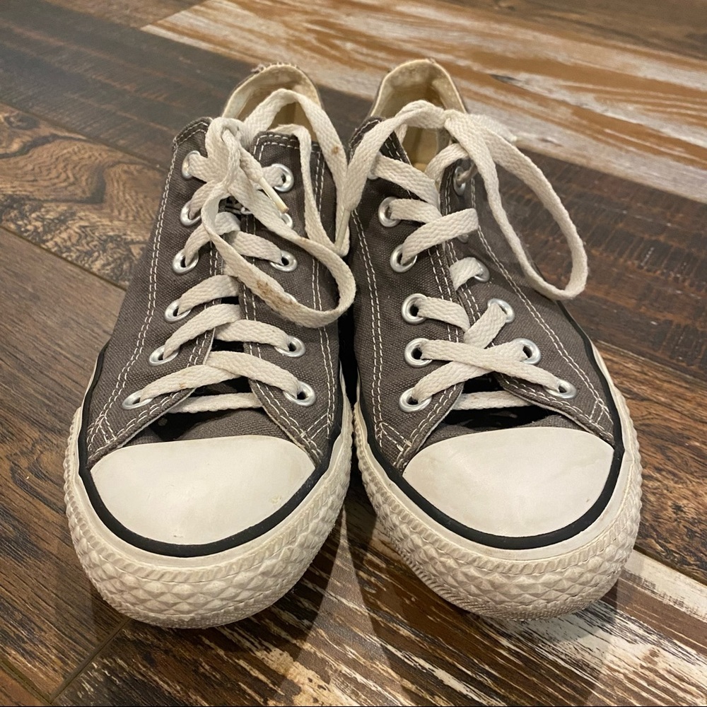 Grey Converse - Picture 2 of 4